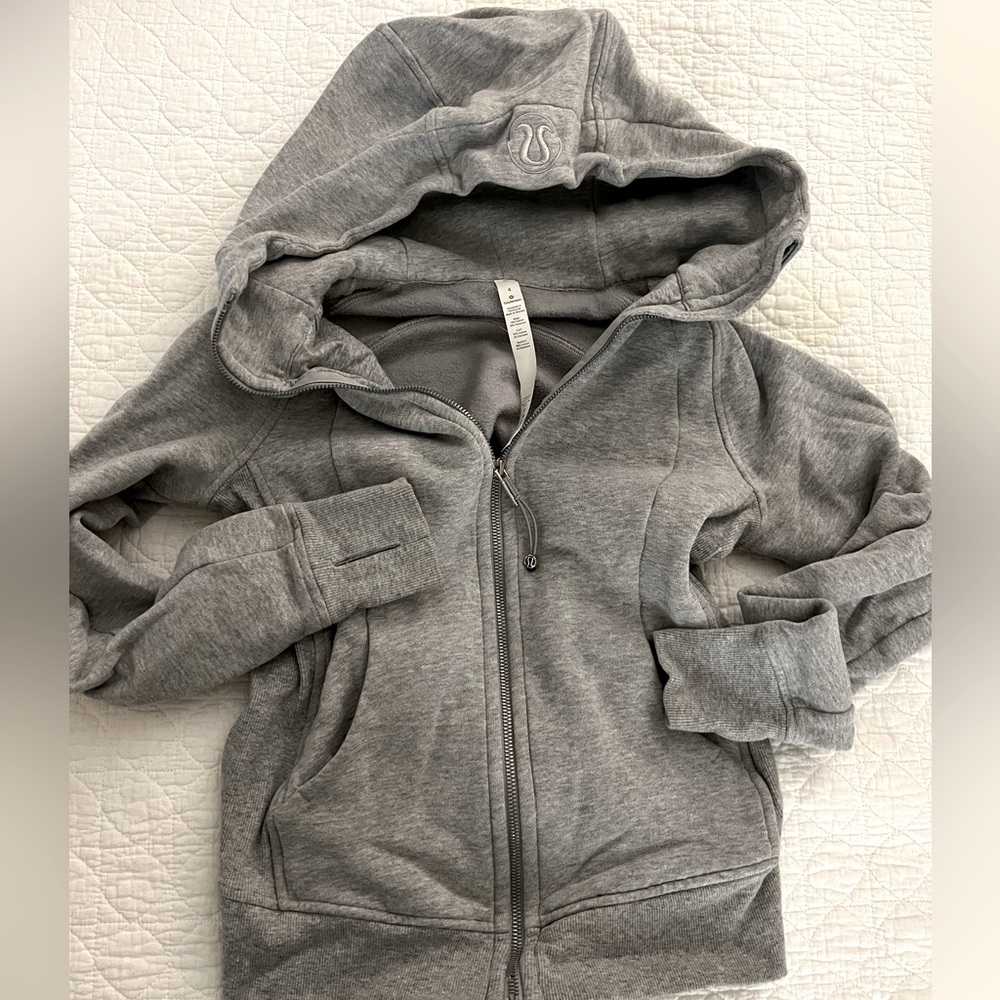 Lululemon zip up hoodie